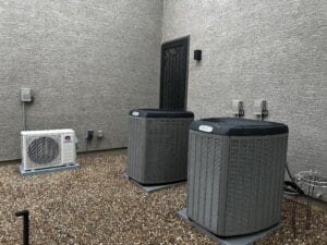1 gree heat pump and 2 lennox xc25
